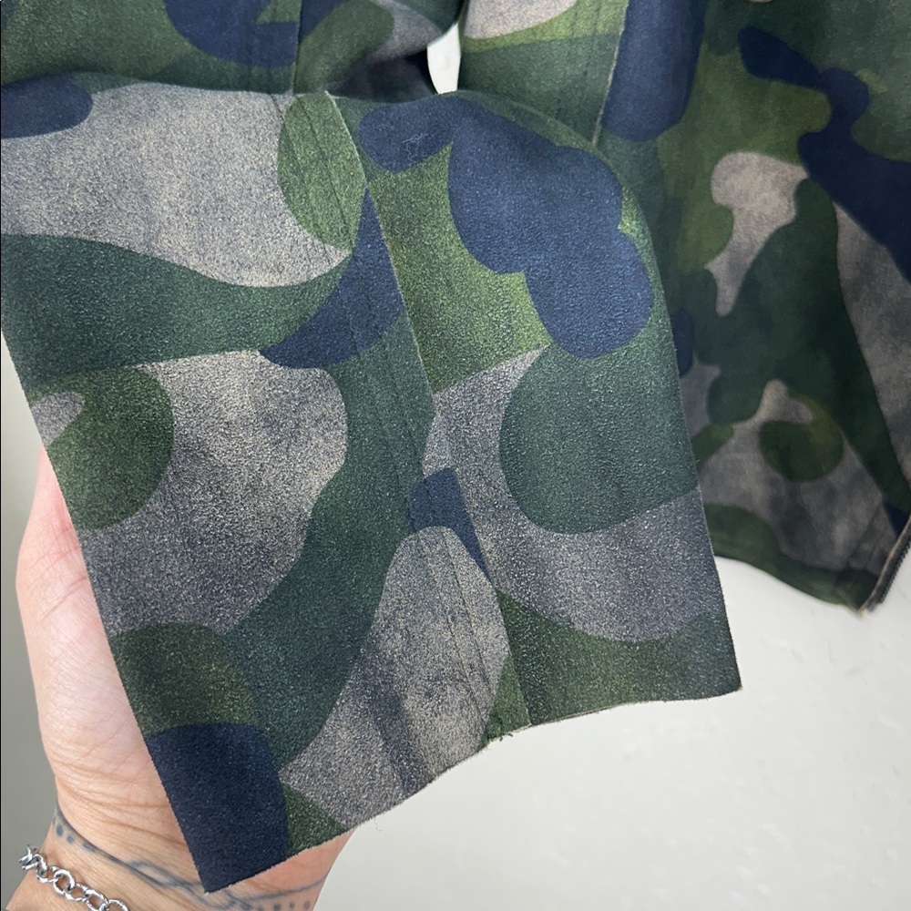 ODDY Women’s Camo Utility Jacket in Green and Black size M/L new - Picture 4 of 8